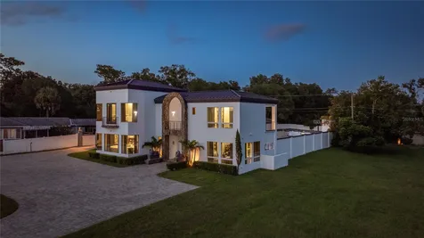 736 Lake Winnemissett Drive Deland FL 32724