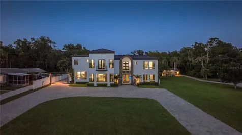 736 Lake Winnemissett Drive Deland FL 32724