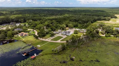 736 Lake Winnemissett Drive Deland FL 32724