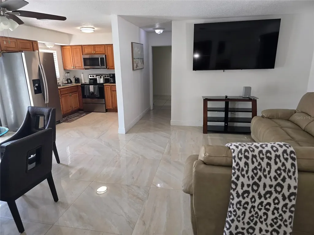 537 Melody Circle Sarasota FL 34237