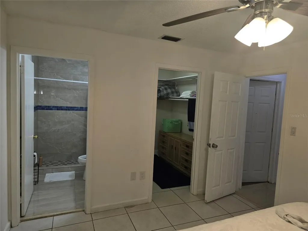 537 Melody Circle Sarasota FL 34237