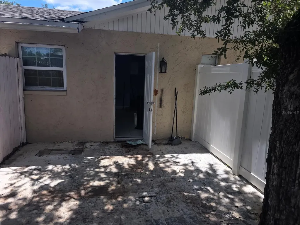 537 Melody Circle Sarasota FL 34237