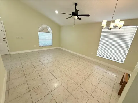 4207 Andover Cay Boulevard Orlando FL 32825
