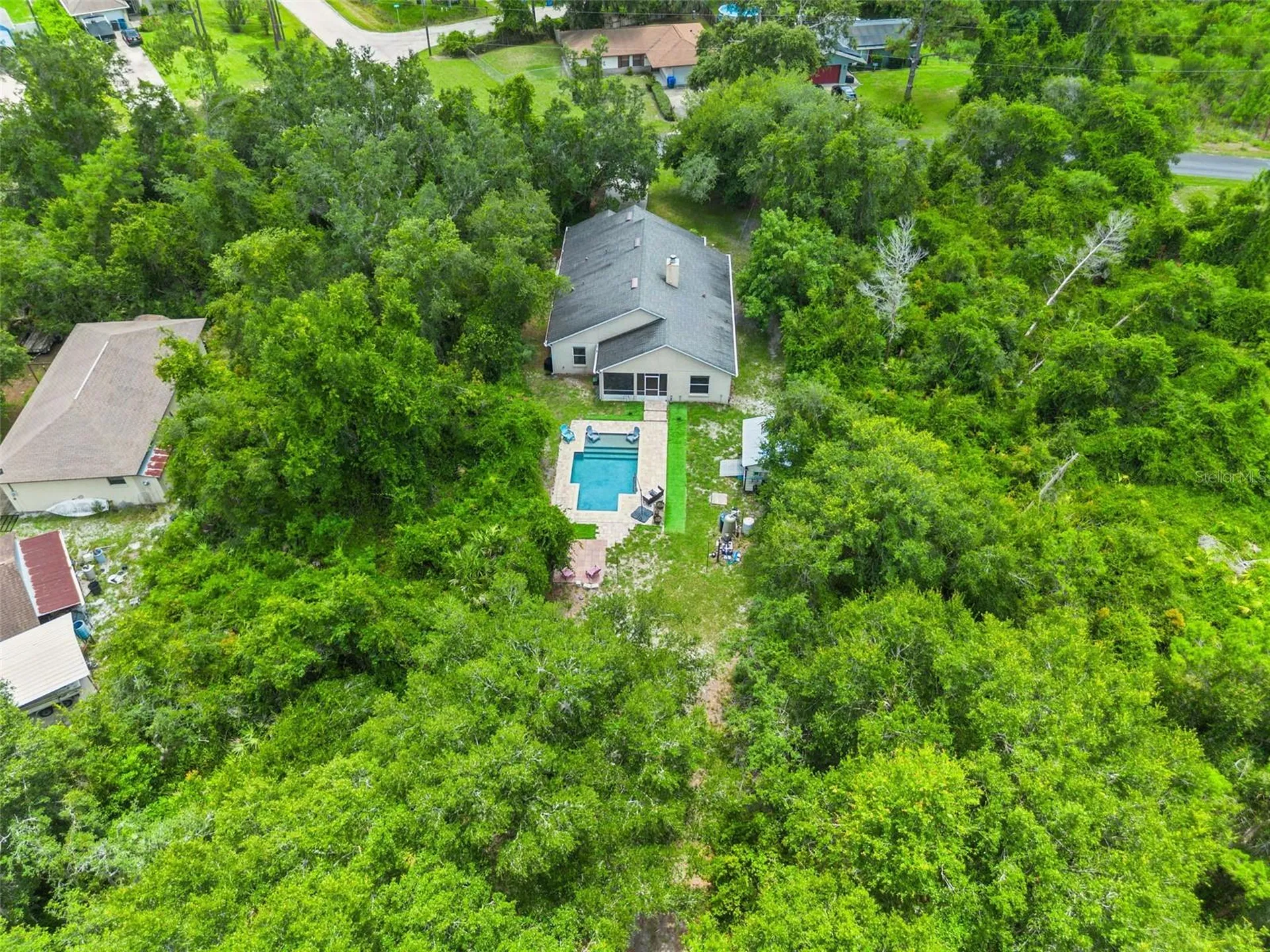 2535 E Lake Drive Deland FL 32724