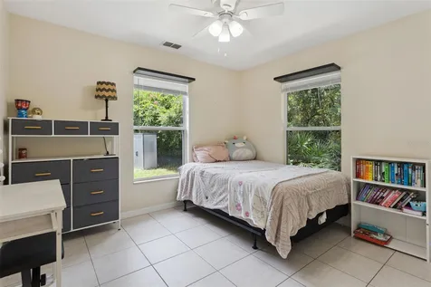 2535 E Lake Drive Deland FL 32724