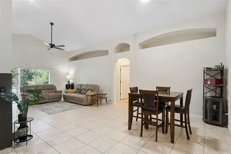 2535 E Lake Drive Deland FL 32724