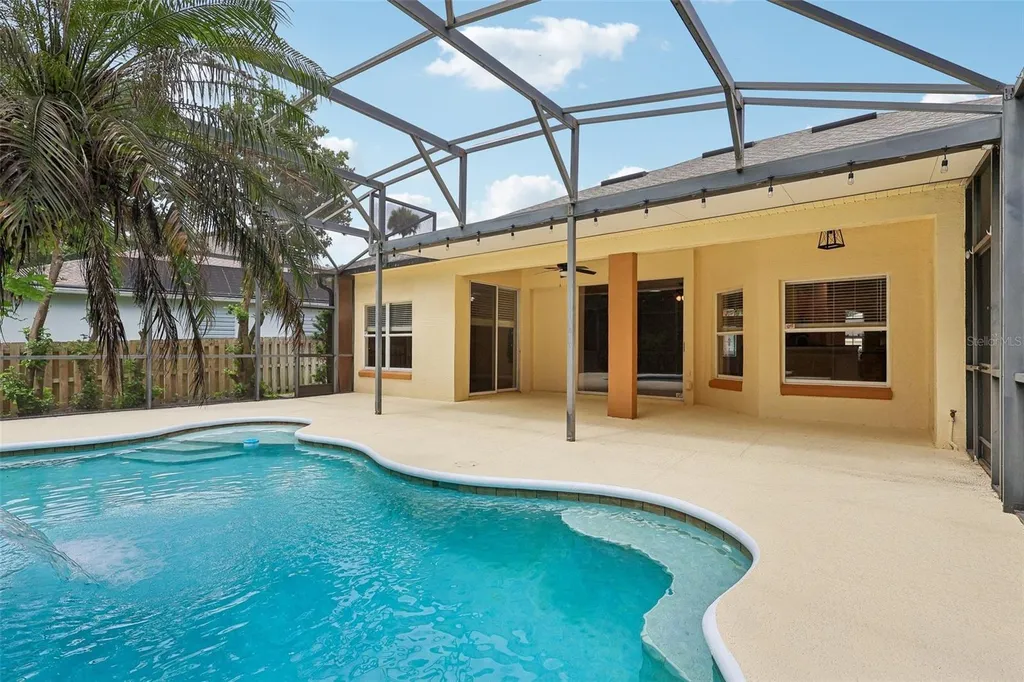 1016 Winding Waters Circle Winter Springs FL 32708