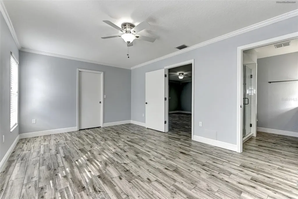 1106 Southern Pine Lane Sarasota FL 34243