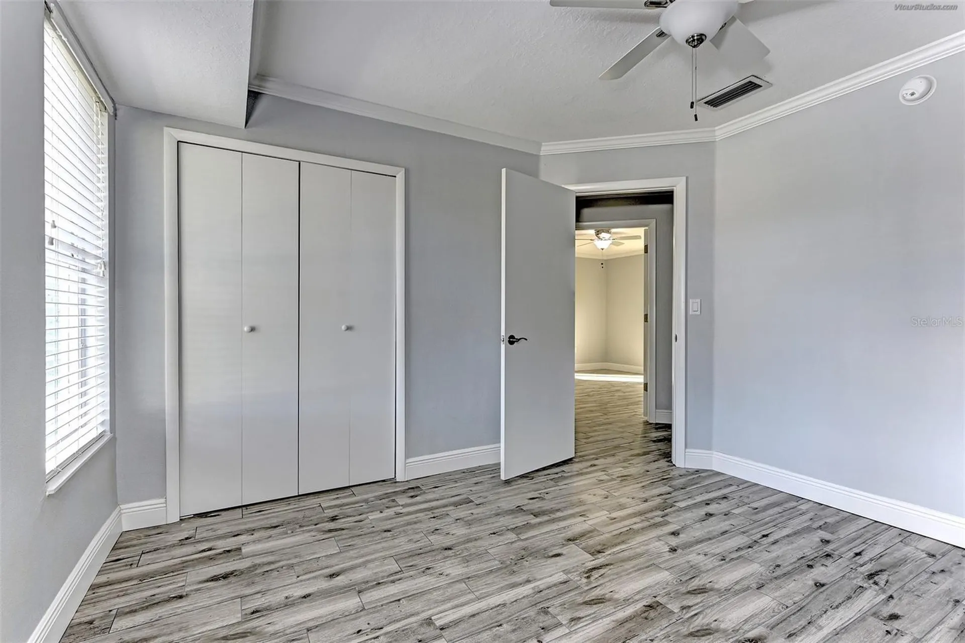1106 Southern Pine Lane Sarasota FL 34243