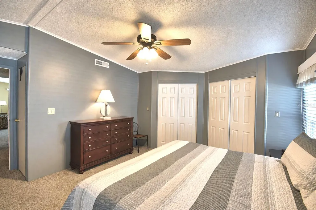 4901 Colonnades Circle E Lakeland FL 33811