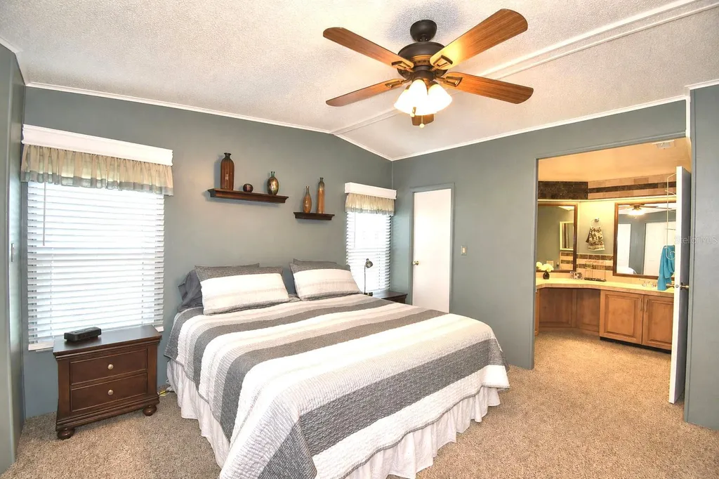 4901 Colonnades Circle E Lakeland FL 33811