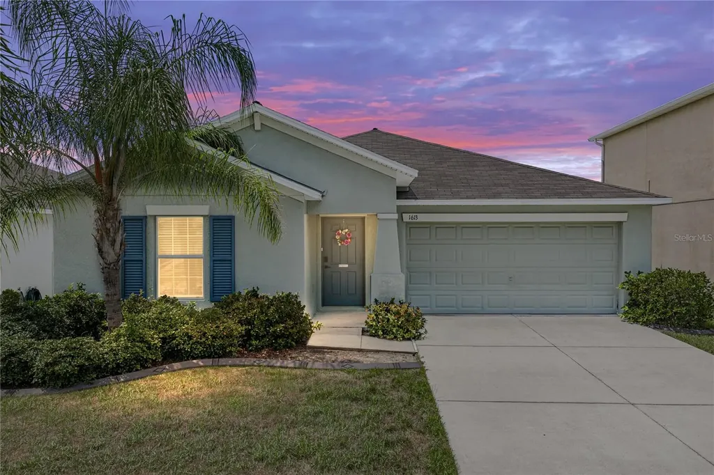 1613 Redmond Brook Lane Ruskin FL 33570