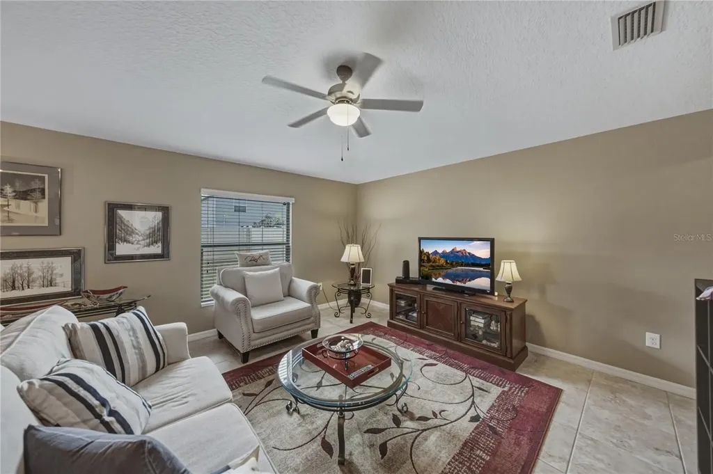 1613 Redmond Brook Lane Ruskin FL 33570