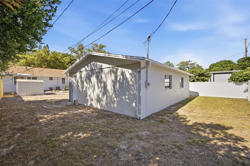 1235 Idlewild Drive Clearwater FL 33755