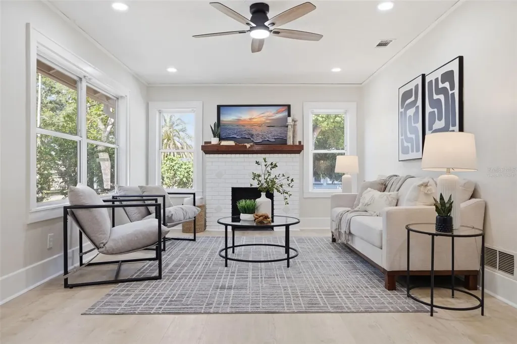 1235 Idlewild Drive Clearwater FL 33755