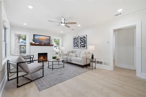 1235 Idlewild Drive Clearwater FL 33755