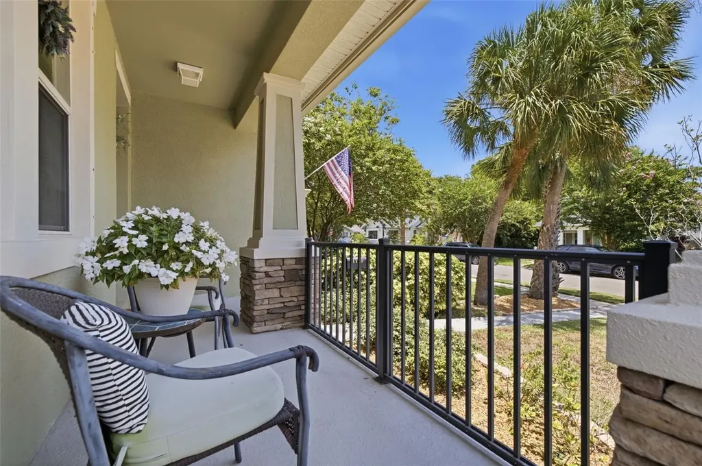 1110 10th Street N St Petersburg FL 33705