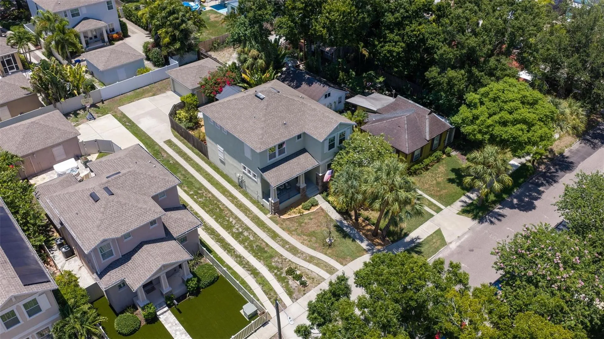 1110 10th Street N St Petersburg FL 33705