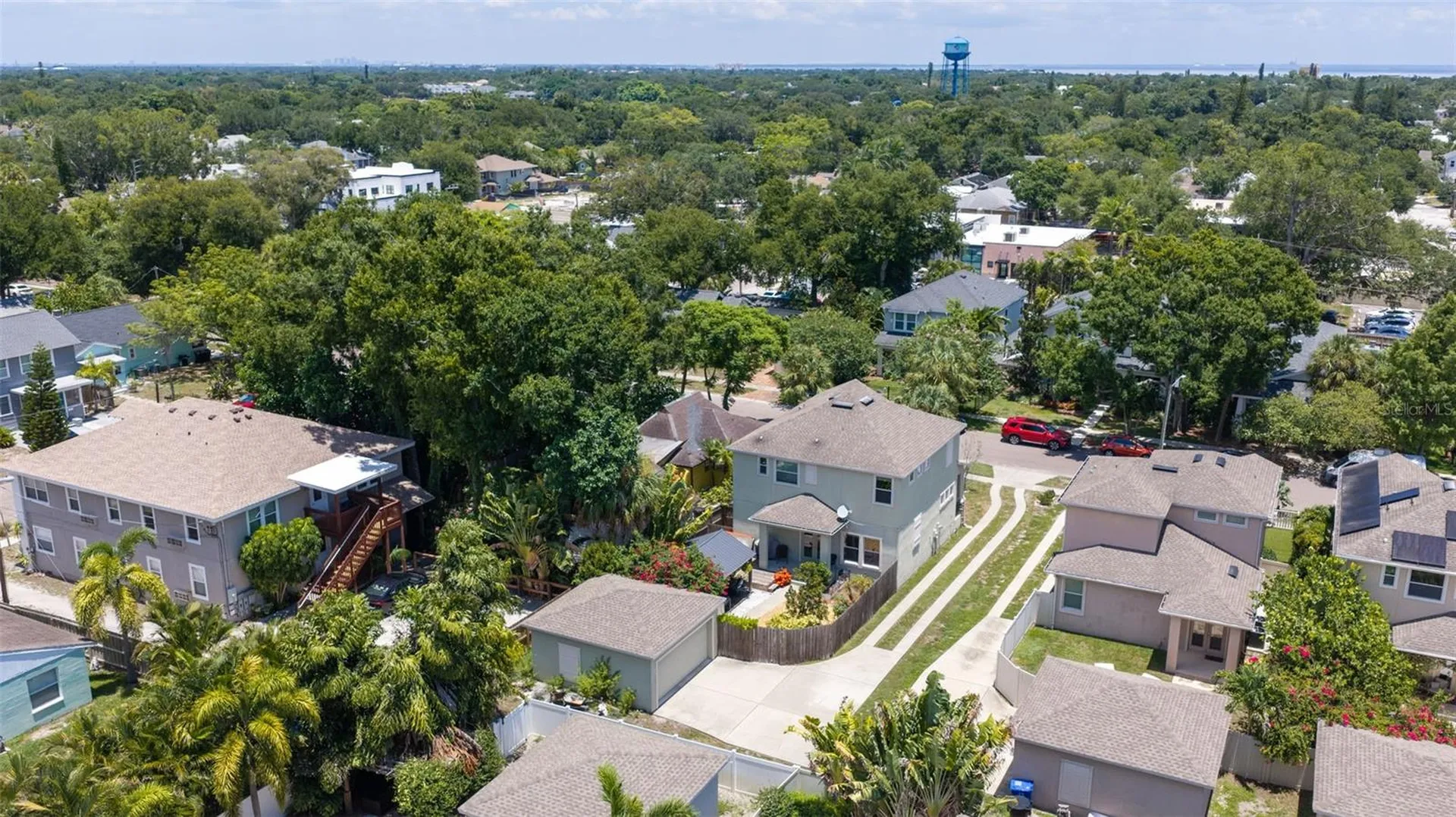 1110 10th Street N St Petersburg FL 33705