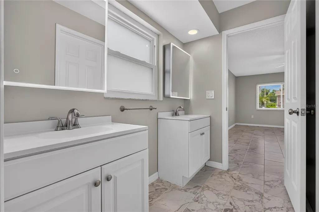 4831 Blue Jay Circle Palm Harbor FL 34683
