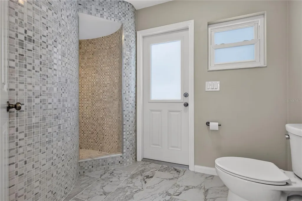4831 Blue Jay Circle Palm Harbor FL 34683