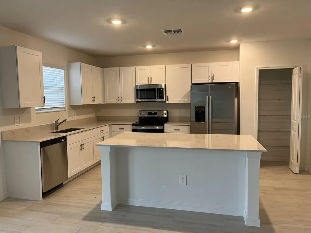 11460 Linden Depot Road San Antonio FL 33576
