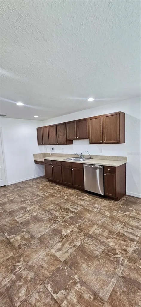 240 Solis Drive Winter Haven FL 33880
