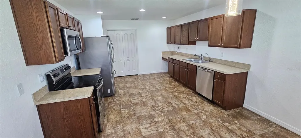 240 Solis Drive Winter Haven FL 33880