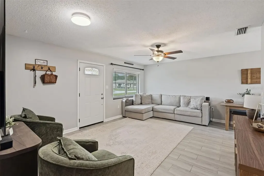 31834 Blanton Lane Tavares FL 32778