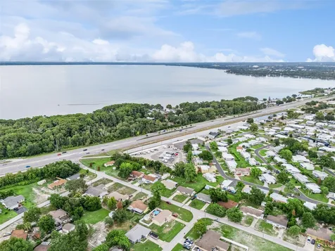 31834 Blanton Lane Tavares FL 32778