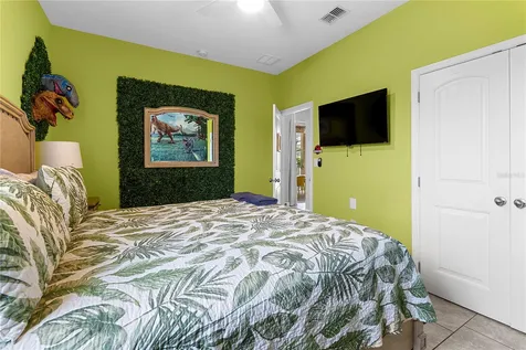 4200 Oaktree Drive Davenport FL 33837