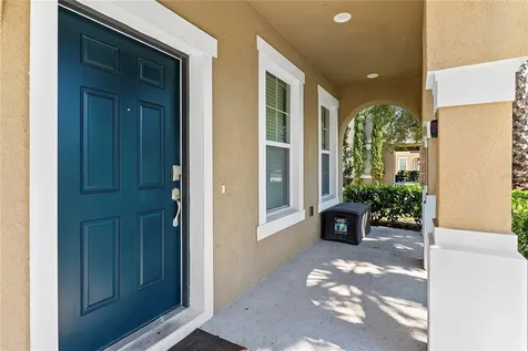 4200 Oaktree Drive Davenport FL 33837