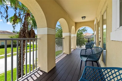 4200 Oaktree Drive Davenport FL 33837