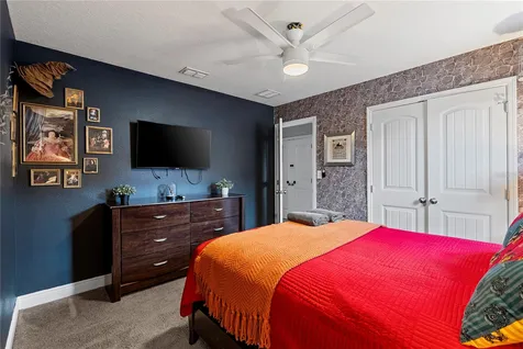 4200 Oaktree Drive Davenport FL 33837