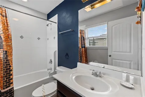 4200 Oaktree Drive Davenport FL 33837