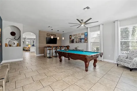 4200 Oaktree Drive Davenport FL 33837