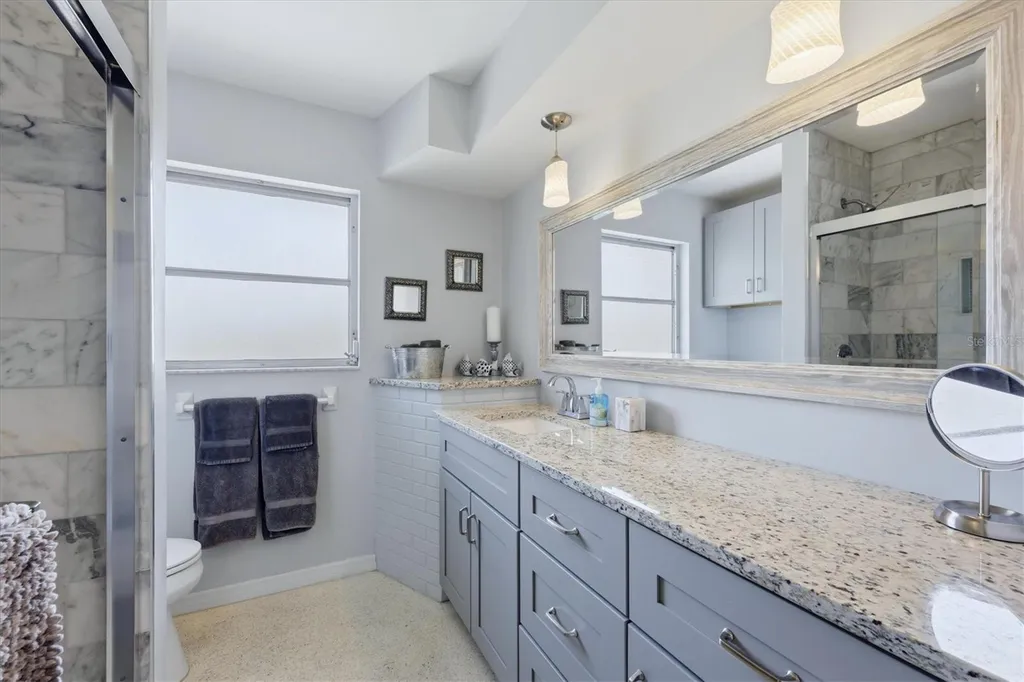 898 E 6th Street Englewood FL 34223