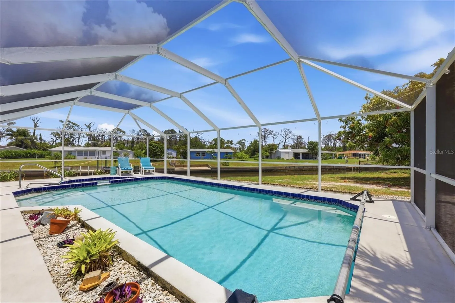 898 E 6th Street Englewood FL 34223