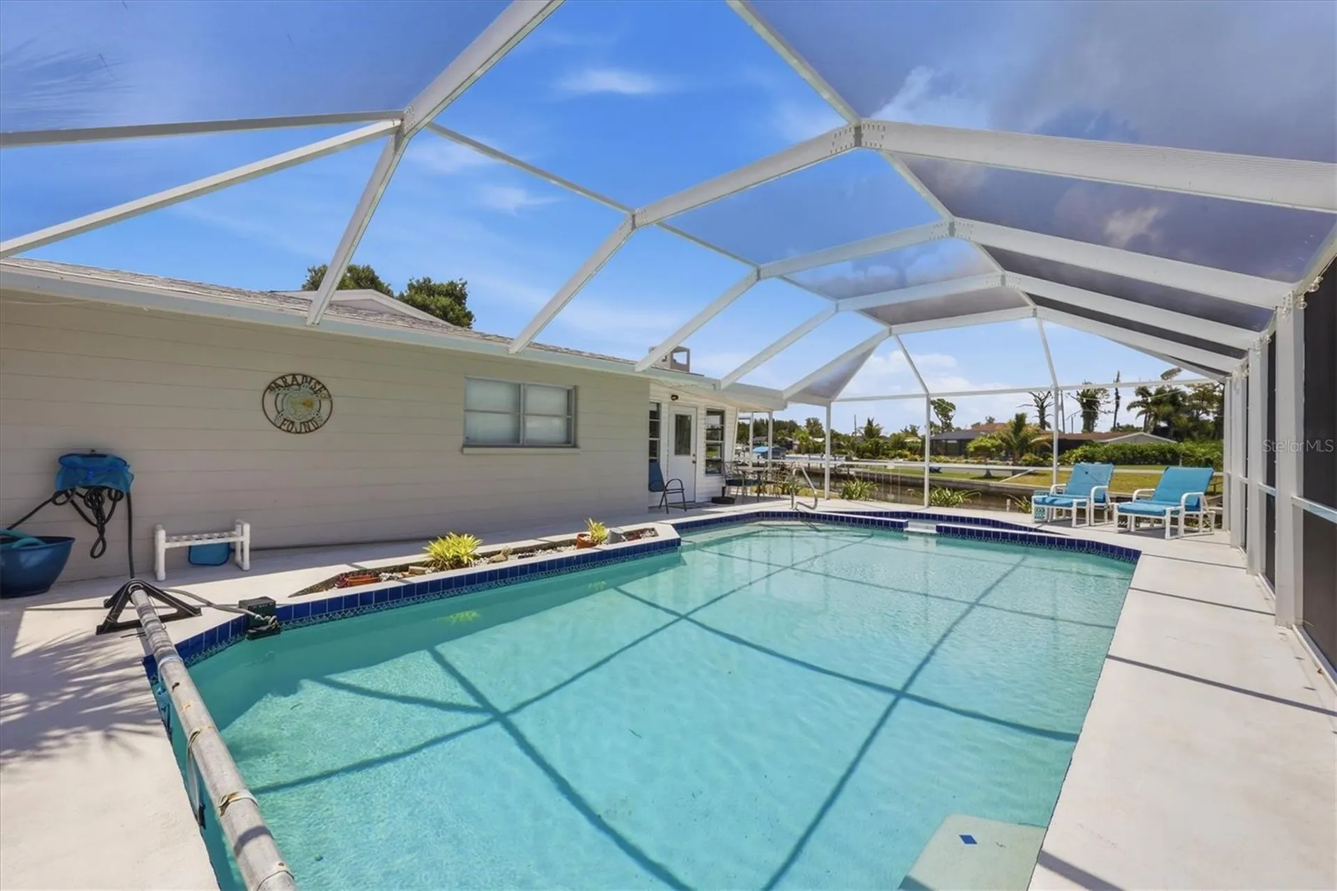 898 E 6th Street Englewood FL 34223