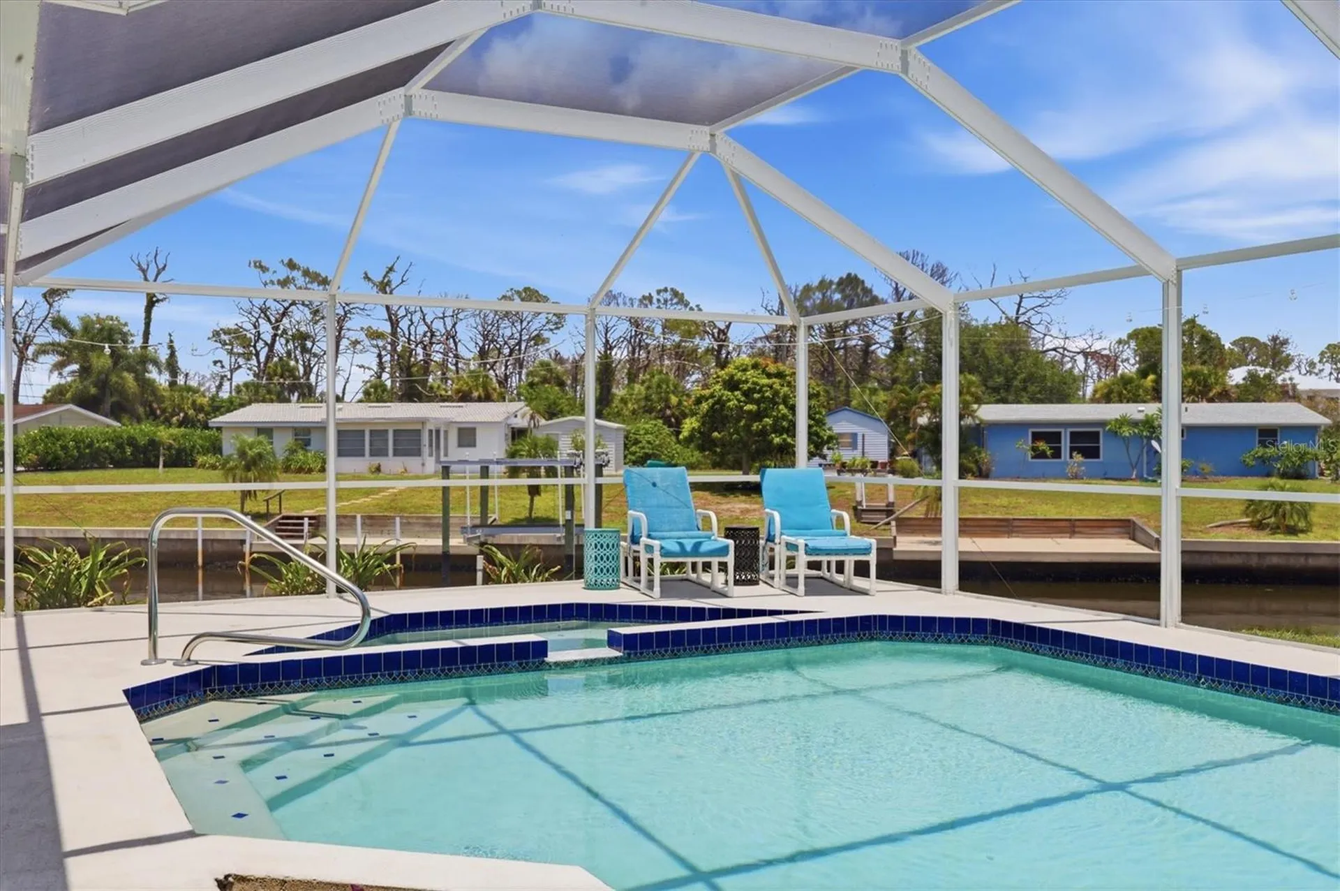 898 E 6th Street Englewood FL 34223
