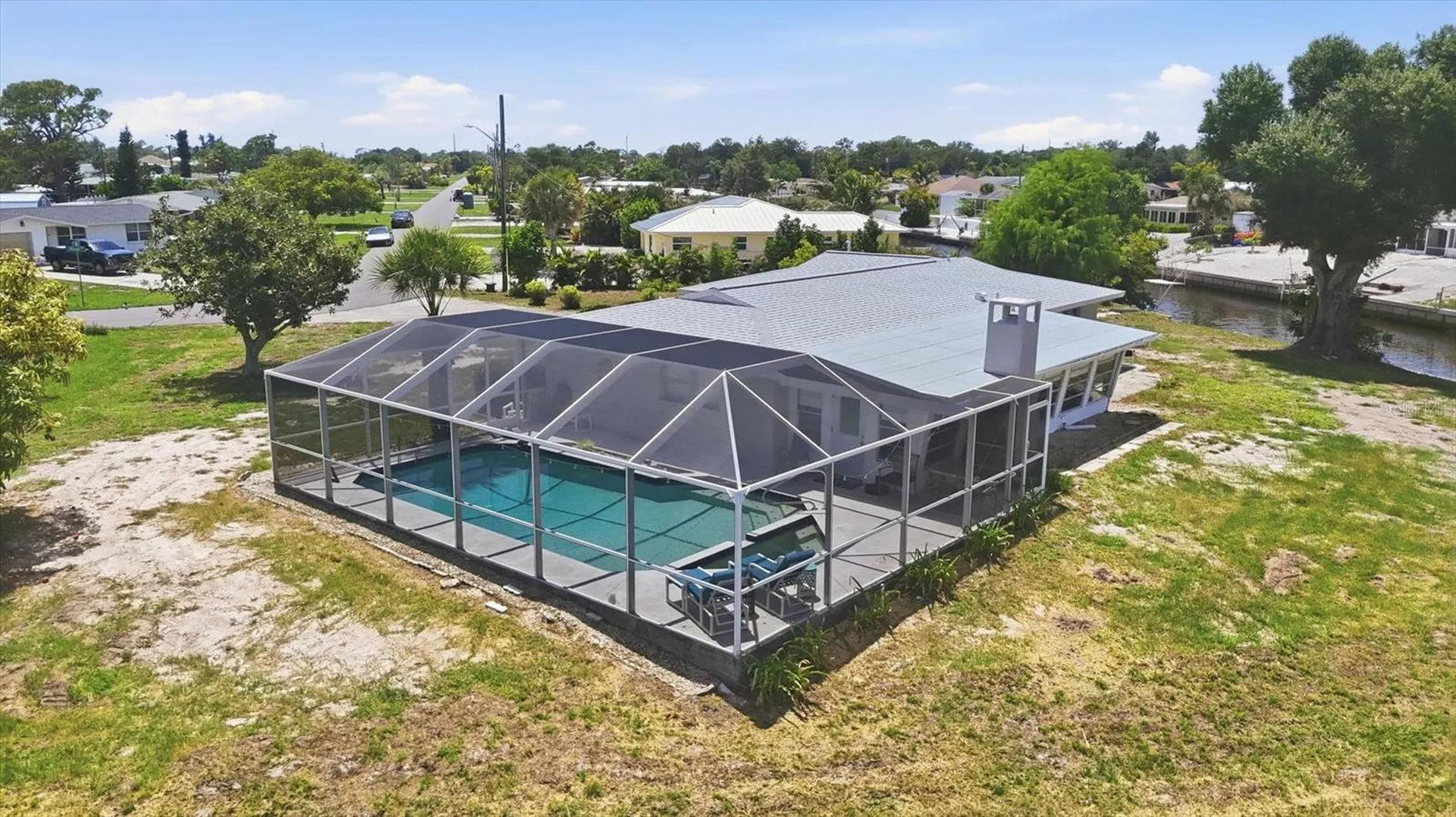 898 E 6th Street Englewood FL 34223