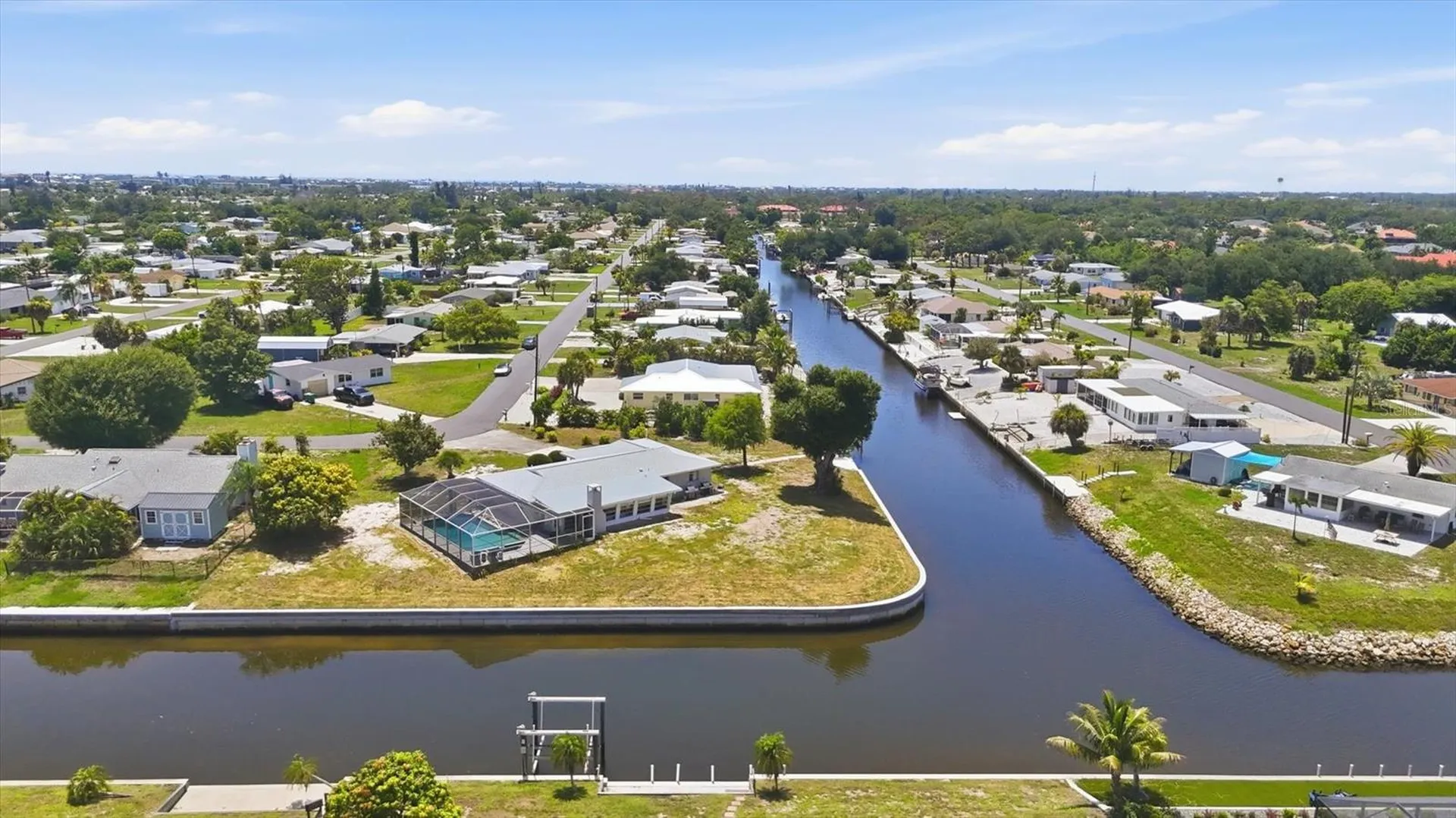 898 E 6th Street Englewood FL 34223
