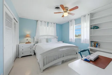 898 E 6th Street Englewood FL 34223