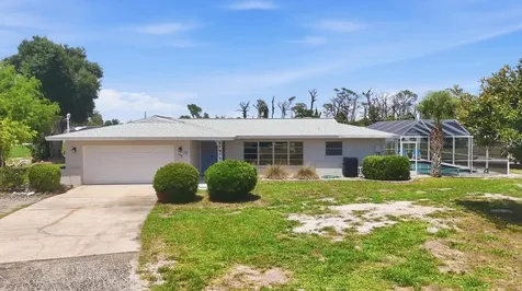 898 E 6th Street Englewood FL 34223