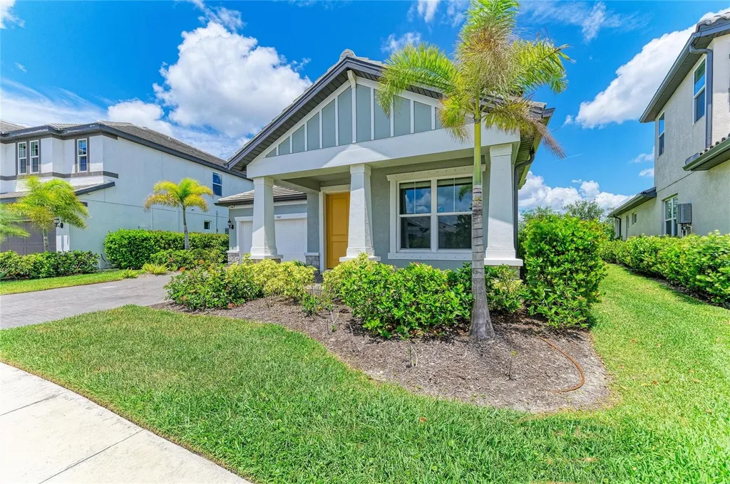 4745 Antrim Drive Sarasota FL 34240