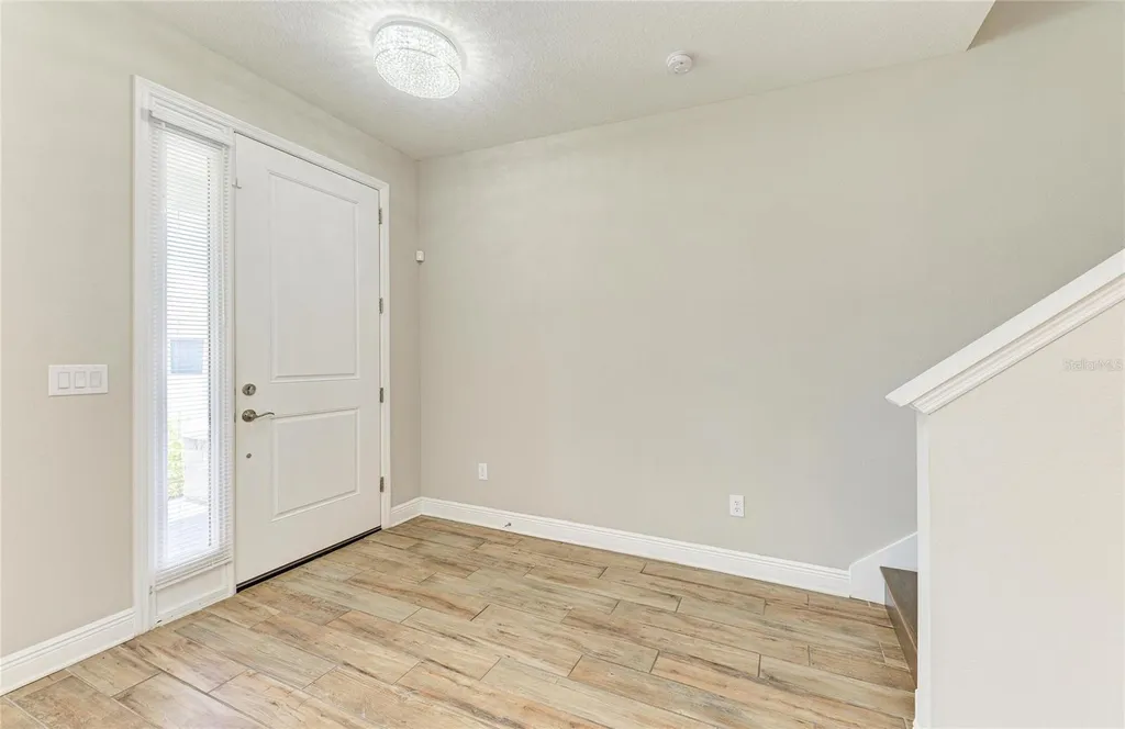4745 Antrim Drive Sarasota FL 34240