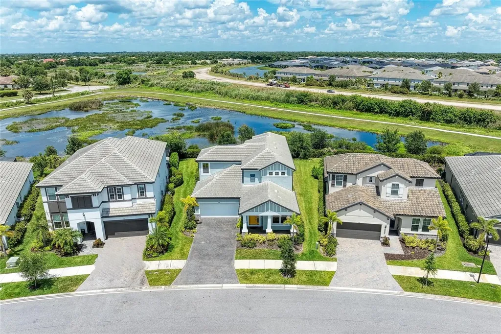 4745 Antrim Drive Sarasota FL 34240