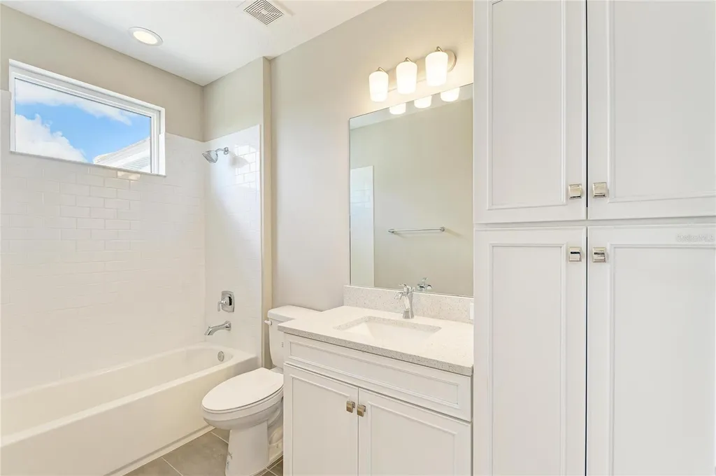 4745 Antrim Drive Sarasota FL 34240