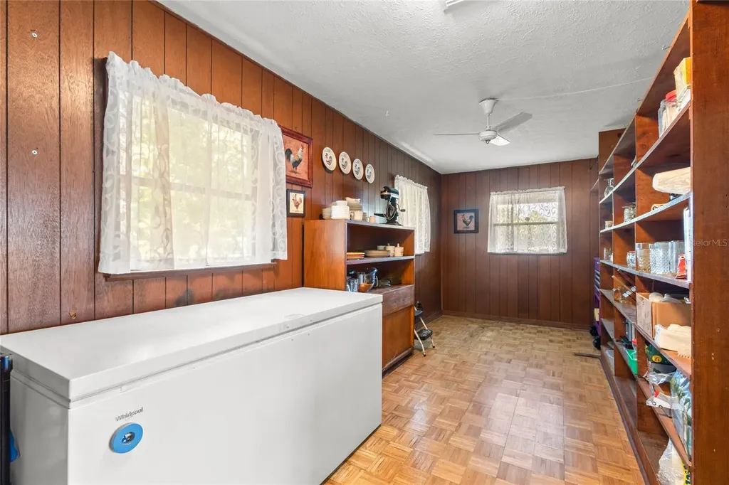 18951 SE 15th Street Williston FL 32696