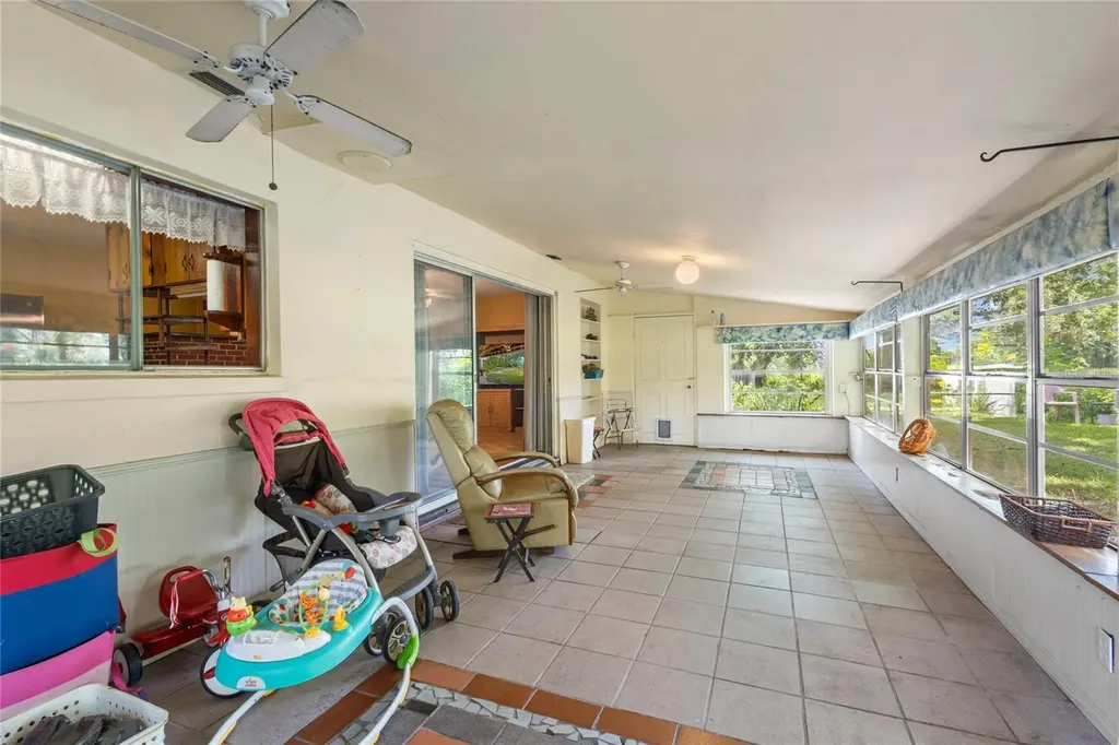 18951 SE 15th Street Williston FL 32696